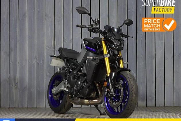 YAMAHA MT-09