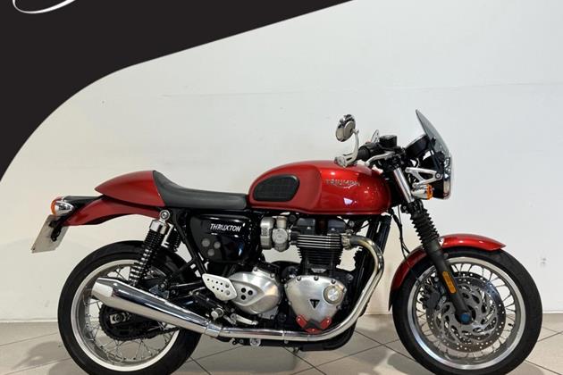 TRIUMPH THRUXTON 1200