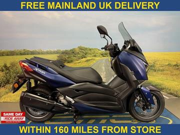 YAMAHA XMAX 300