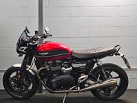 TRIUMPH SPEED TWIN 1200