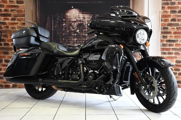 HARLEY-DAVIDSON STREET GLIDE