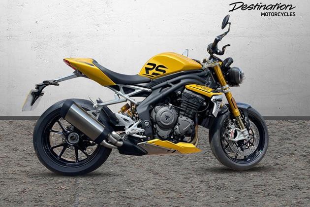 TRIUMPH SPEED TRIPLE 1200 RS