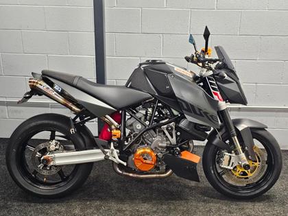 KTM 990 SUPERDUKE