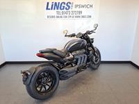 TRIUMPH ROCKET III R