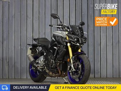 YAMAHA MT-10