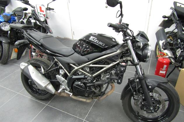 SUZUKI SV650