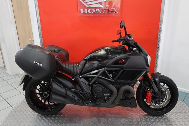 DUCATI DIAVEL