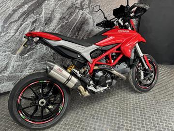 DUCATI HYPERMOTARD 821