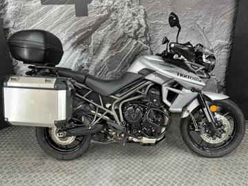 TRIUMPH TIGER 800 XR