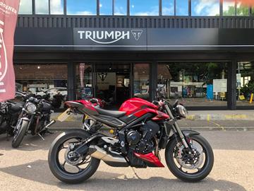 TRIUMPH STREET TRIPLE 765 RS