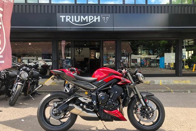 TRIUMPH STREET TRIPLE 765 RS