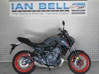 YAMAHA MT-07 