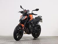 KTM 890 DUKE