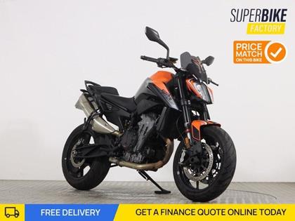 KTM 890 DUKE