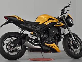 TRIUMPH STREET TRIPLE 765 RS 