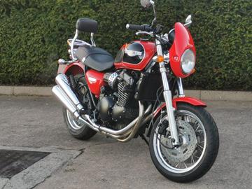 TRIUMPH THUNDERBIRD SPORT