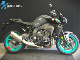 YAMAHA MT-10 