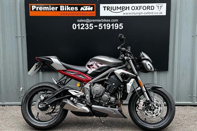 TRIUMPH STREET TRIPLE 765 RS