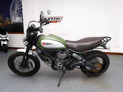 DUCATI SCRAMBLER 800