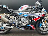 BMW M1000RR