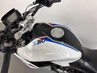 BMW G310R