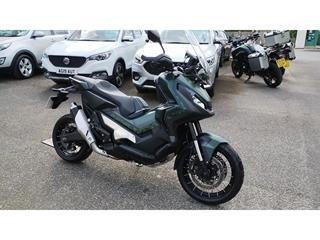 HONDA X-ADV 