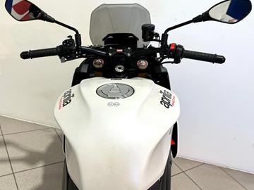 APRILIA TUONO V4