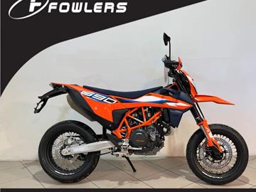 KTM 690 SMC R