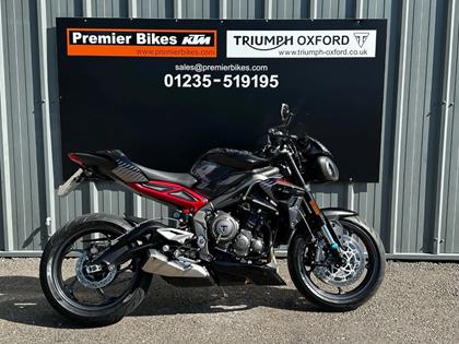 TRIUMPH STREET TRIPLE 765 R