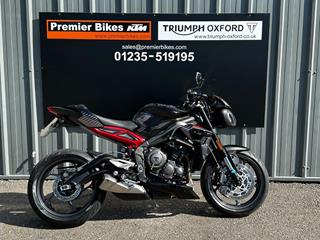 TRIUMPH STREET TRIPLE 765 R 