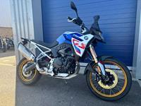 BMW F900GS