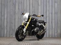 BMW R NINE T