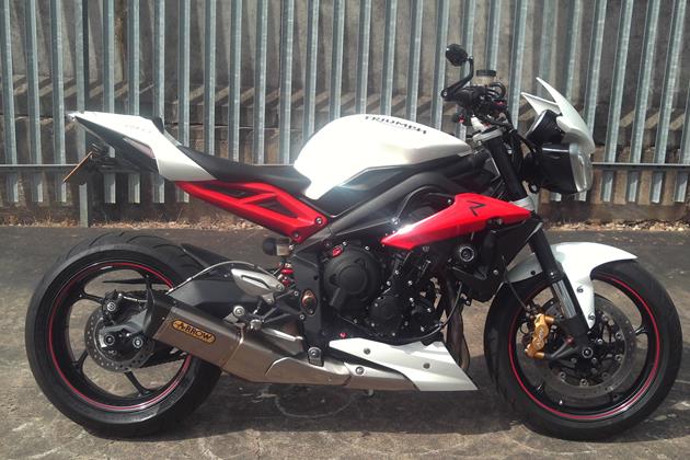 TRIUMPH STREET TRIPLE R