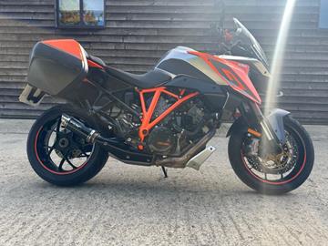 KTM 1290 SUPERDUKE GT