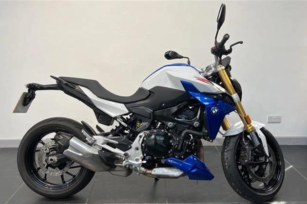 BMW F900R