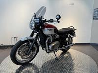 TRIUMPH BONNEVILLE T120