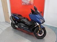 YAMAHA TMAX 530