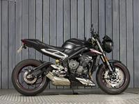 TRIUMPH STREET TRIPLE 765 RS