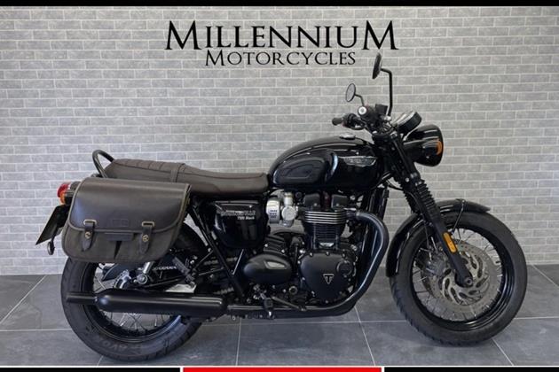 TRIUMPH BONNEVILLE T120