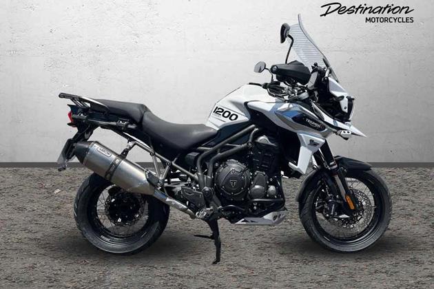 TRIUMPH TIGER 1200 XC