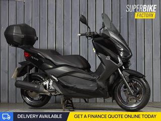 YAMAHA XMAX 250 