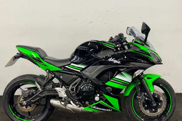 KAWASAKI NINJA 650