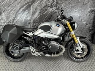 BMW R NINE T 