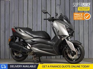 YAMAHA XMAX 300 