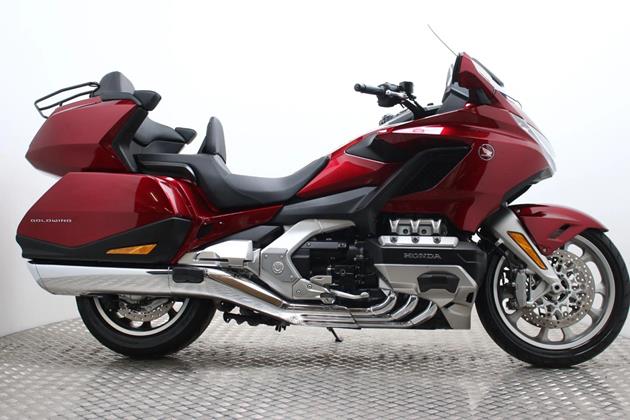 HONDA GL1800 GOLDWING