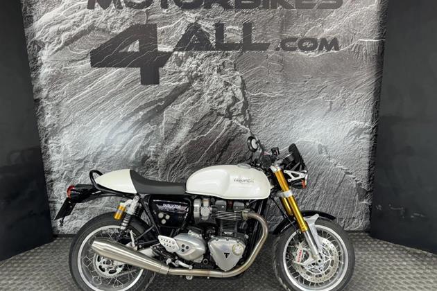 TRIUMPH THRUXTON 1200 R