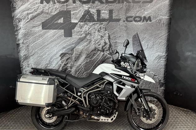 TRIUMPH TIGER 800 XC