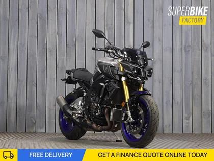 YAMAHA MT-10