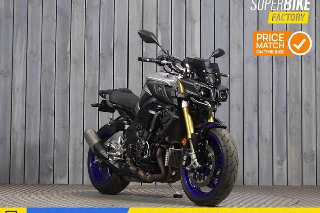 YAMAHA MT-10