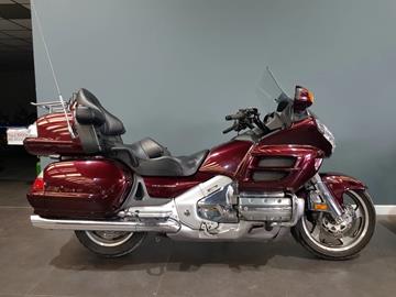 HONDA GL1800 GOLDWING